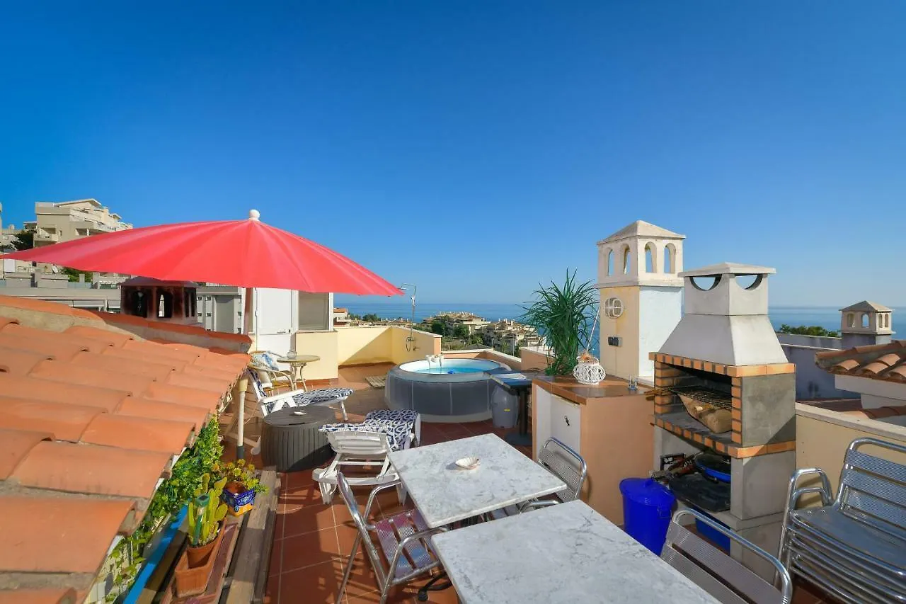 Apartment Bluebenalmadena 200Meters From The Beach With Jacuzzi And Rooftop Terrace (Adults Only) Spain